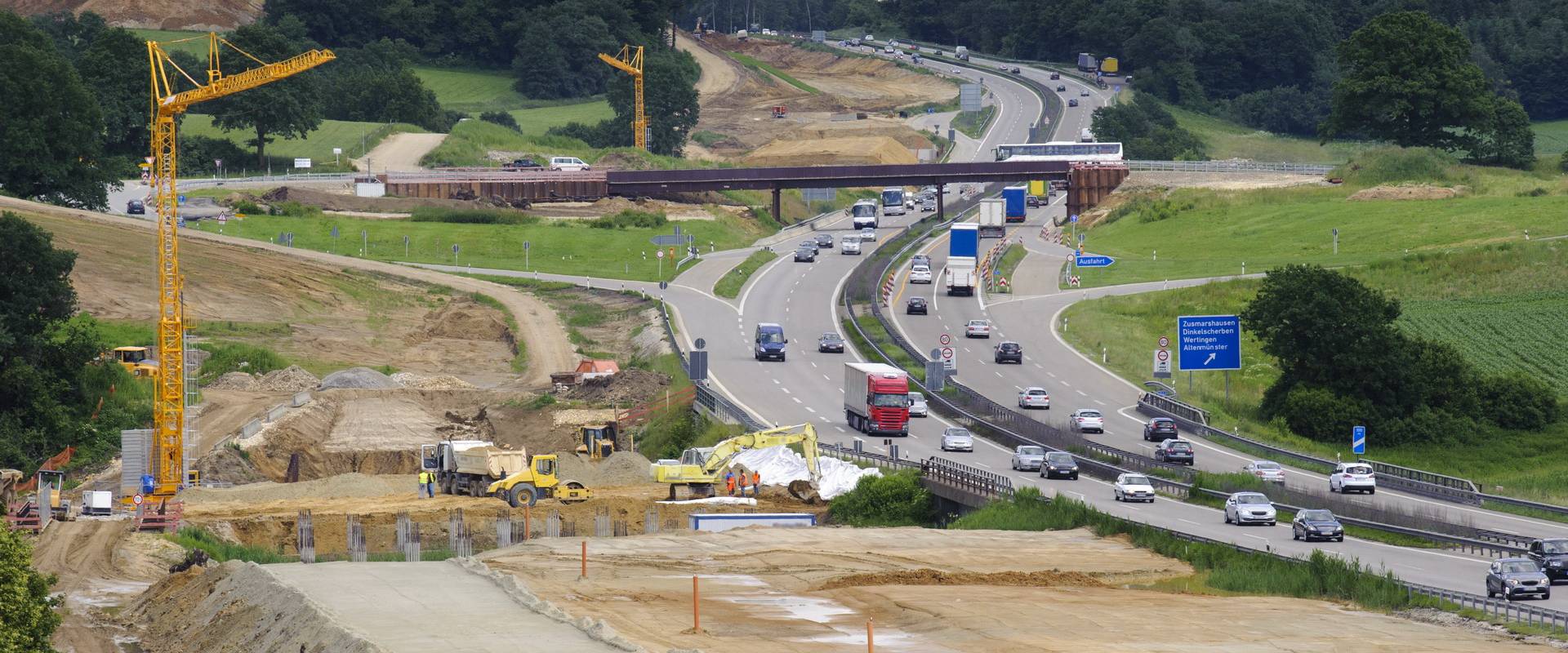 Partenerul tău în construcții, drumuri şi infrastructură